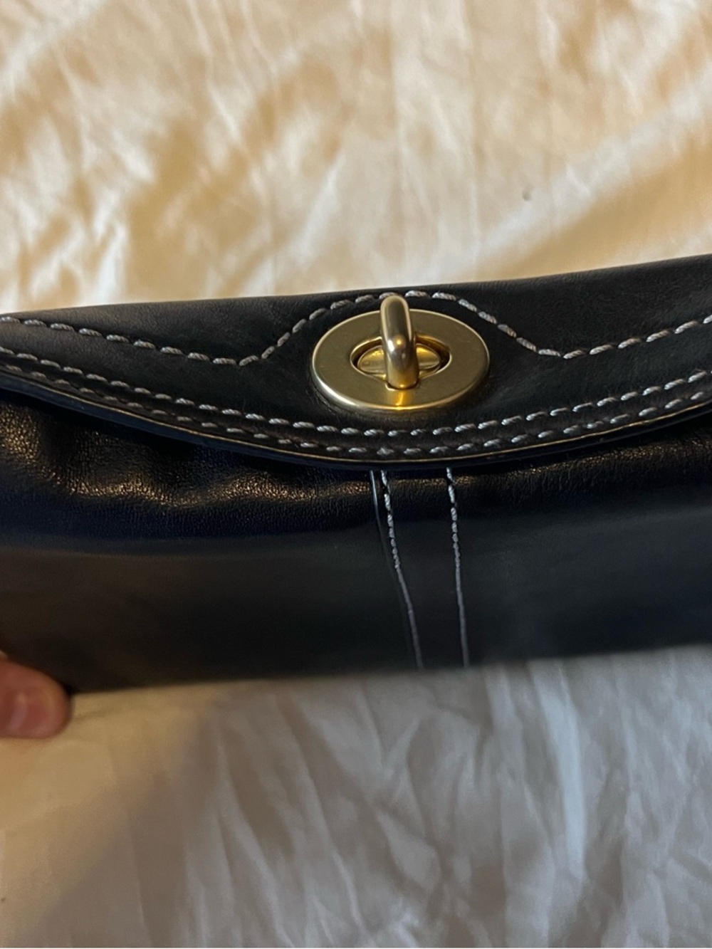 Coach Vintage Mini Turnlock Wristlet - Picture 4 of 16
